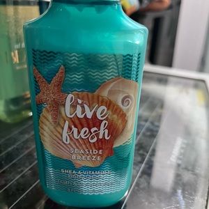 NEW live fresh body lotion
